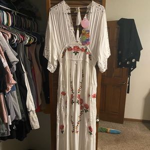 White floral maxi, brand new with tags